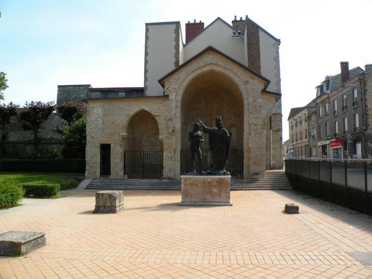 statue de Daphné du Barry